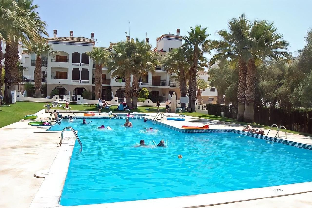 Apartment On The Plaza Alicante Esterno foto