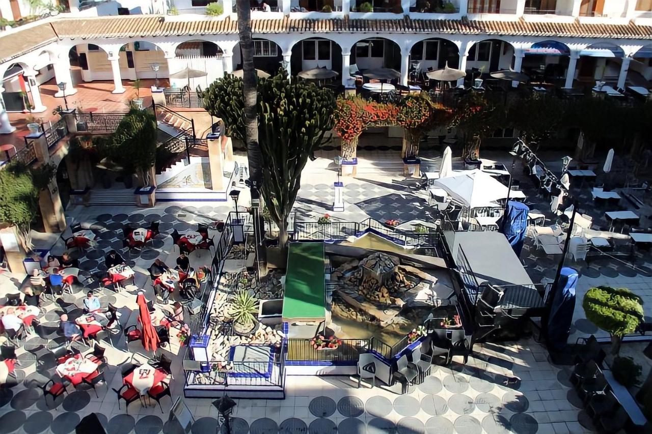 Apartment On The Plaza Alicante Esterno foto