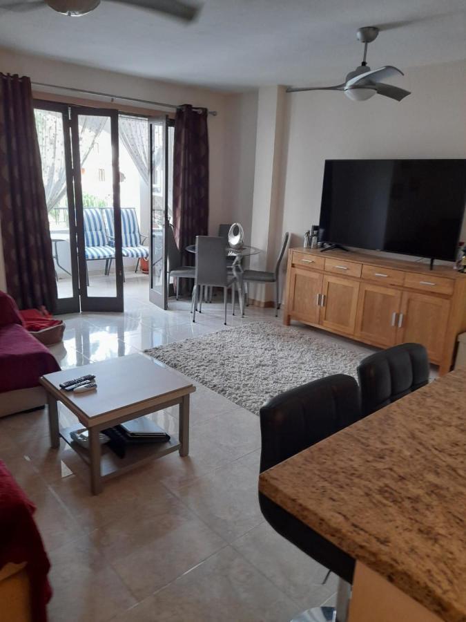 Apartment On The Plaza Alicante Esterno foto