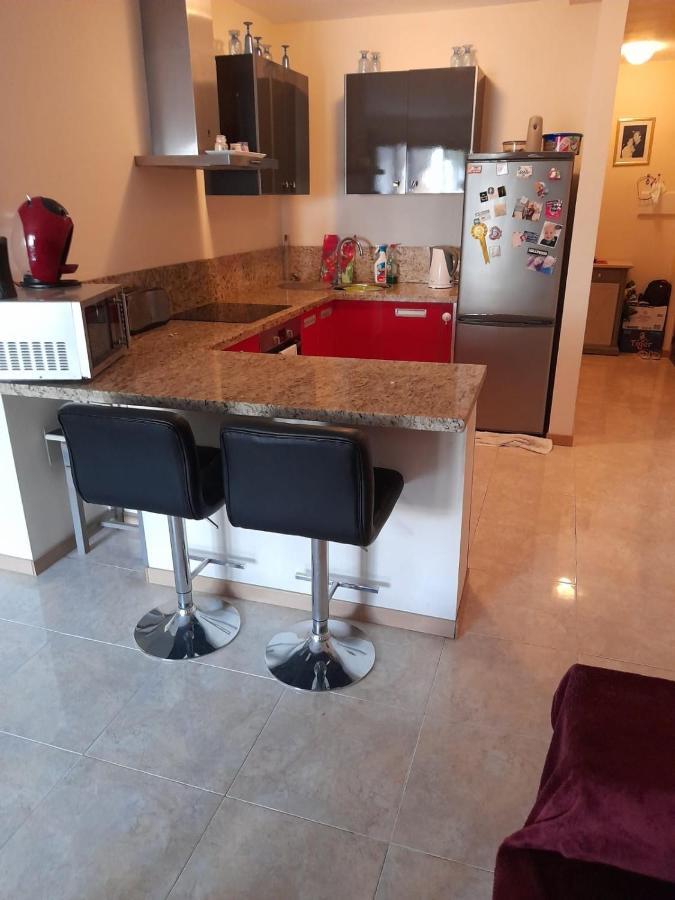 Apartment On The Plaza Alicante Esterno foto